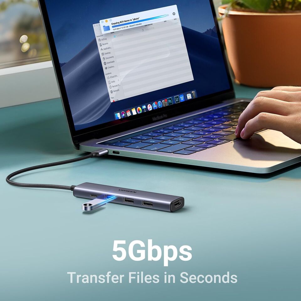 15495 / UGREEN USB-C to 1*USB 3.0 Up To 5Gpbs + 2*USB 2.0 Up To 480Mbps + HDMI Port With PD 100Watt Adapter